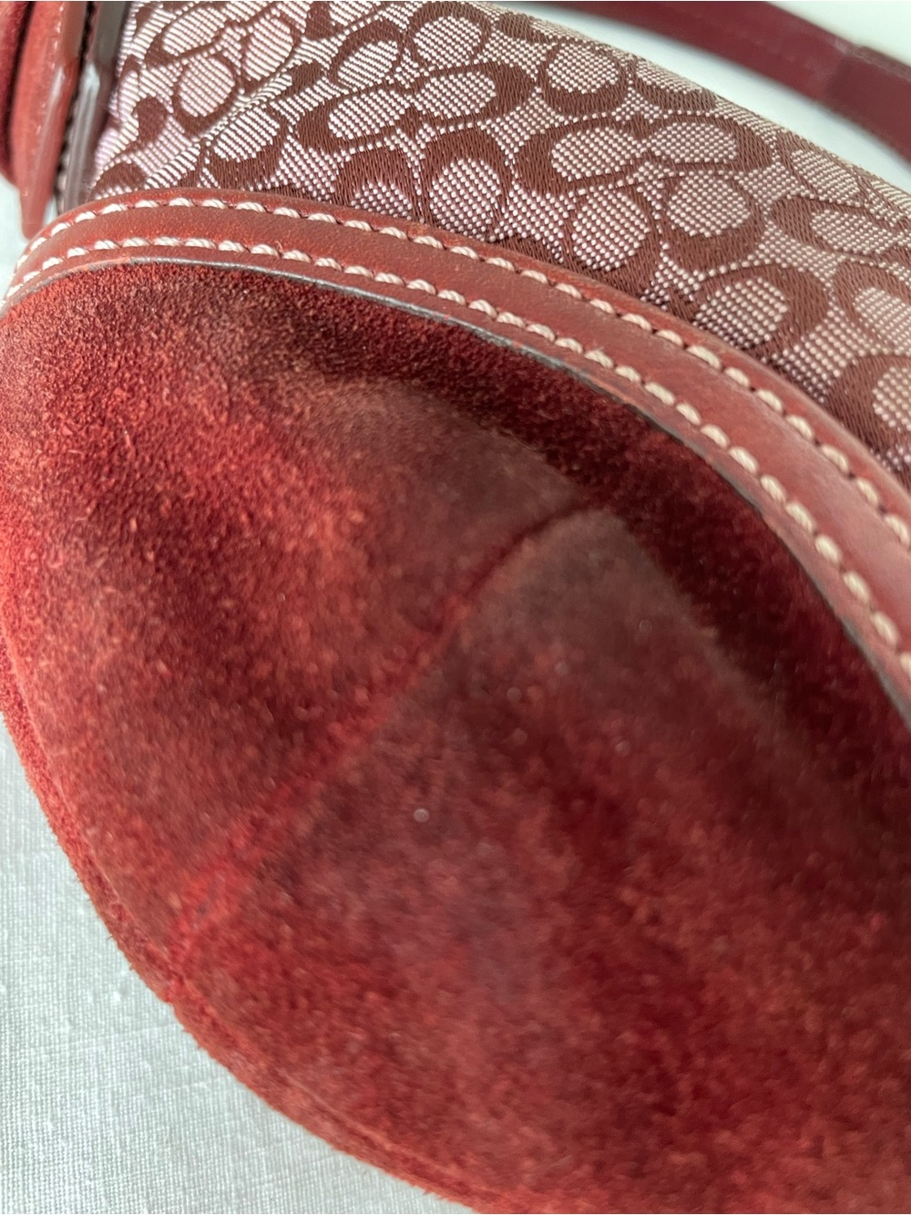 Vintage Coach Soho Mini Signature Hobo Bag Burgundy Canvas Suede Y2K 6351 - Picture 13 of 14